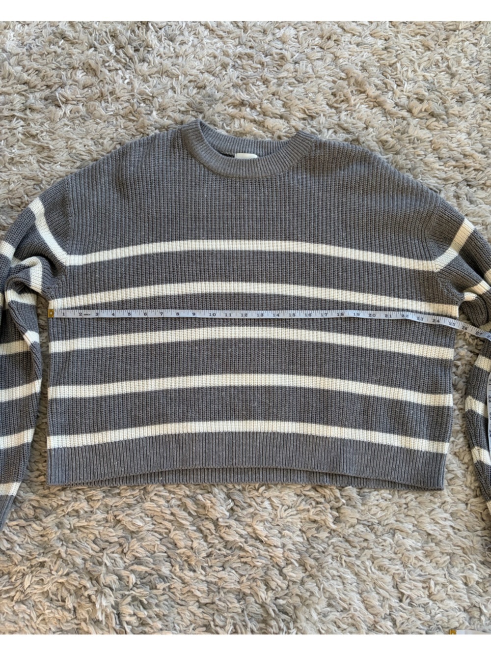 H&M Gray and White Striped Crewneck Sweater NWT - Picture 5 of 8
